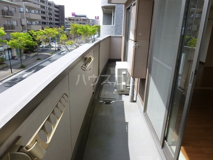 13/29 バルコニー