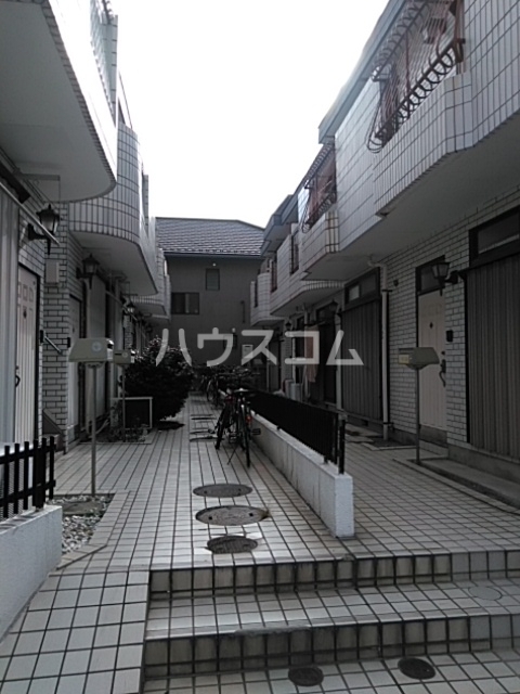 15/25 エントランス