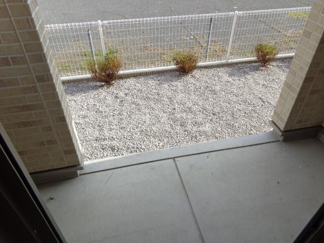 15/28 バルコニー