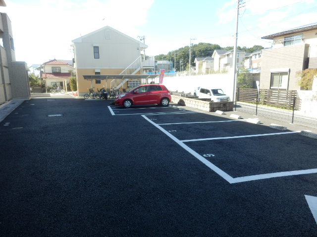22/30 駐車場