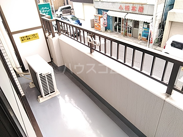 23/30 バルコニー