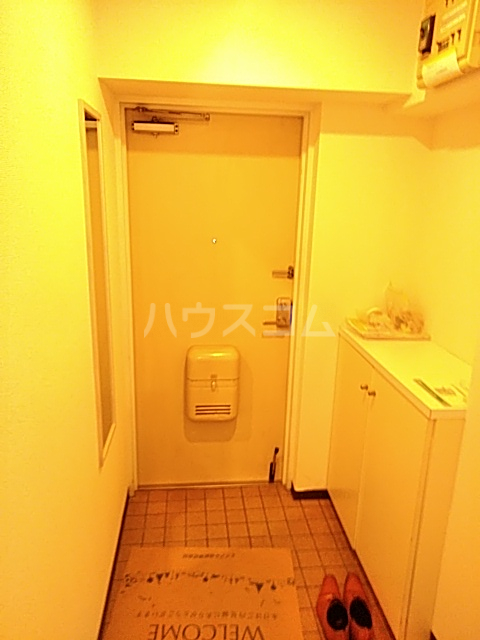 13/30 玄関