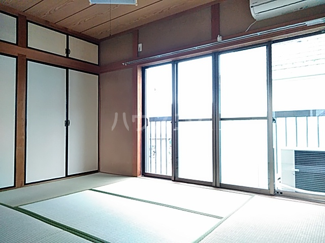 寝室