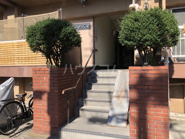 2/8 エントランス