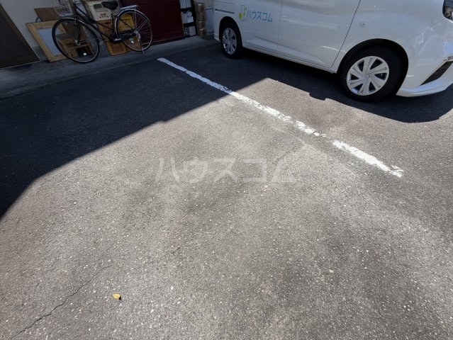 22/30 駐車場