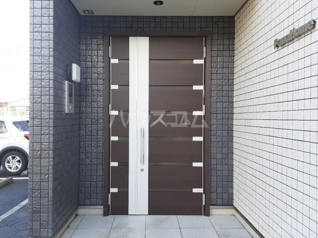 2/9 エントランス