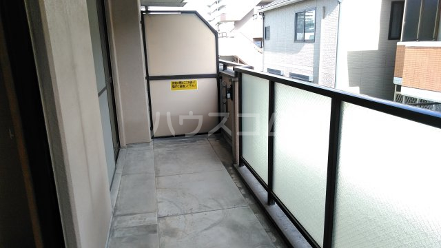 19/30 バルコニー