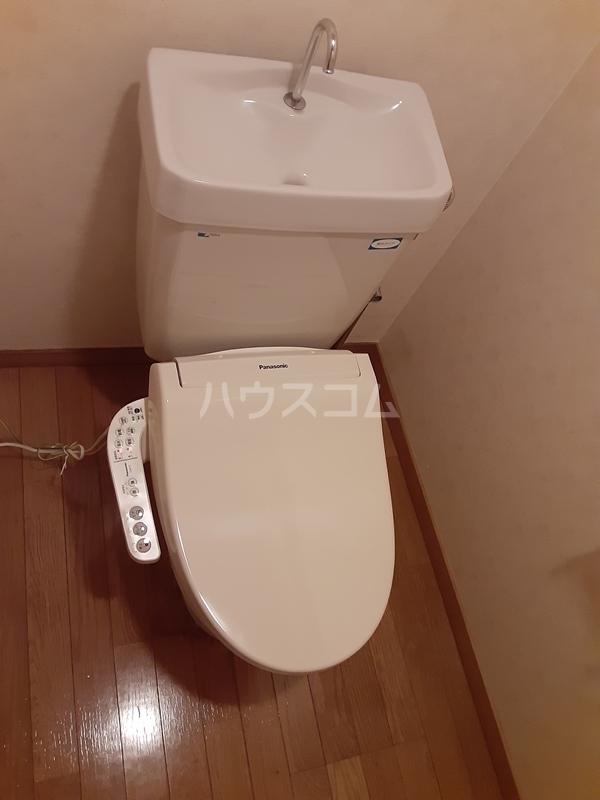 13/30 トイレ
