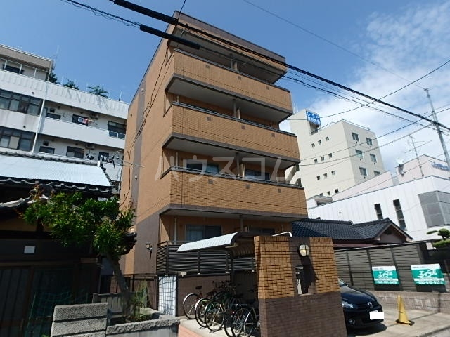 2/10 外観