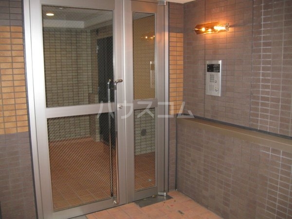 3/10 エントランス