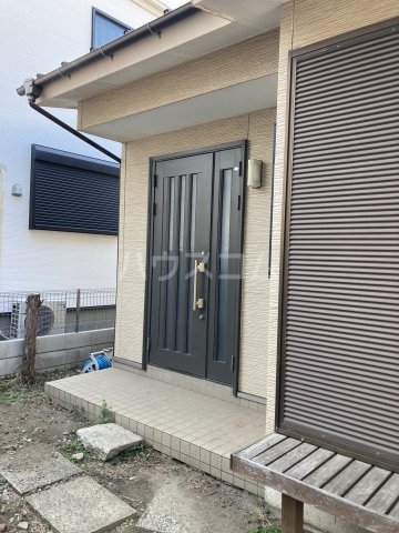 17/19 エントランス