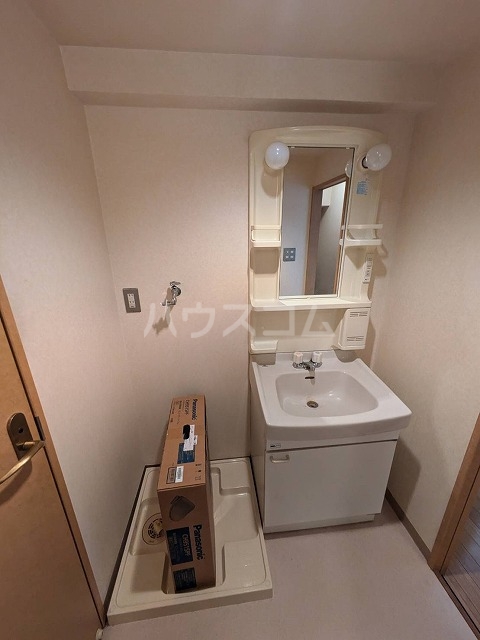 17/30 洗面