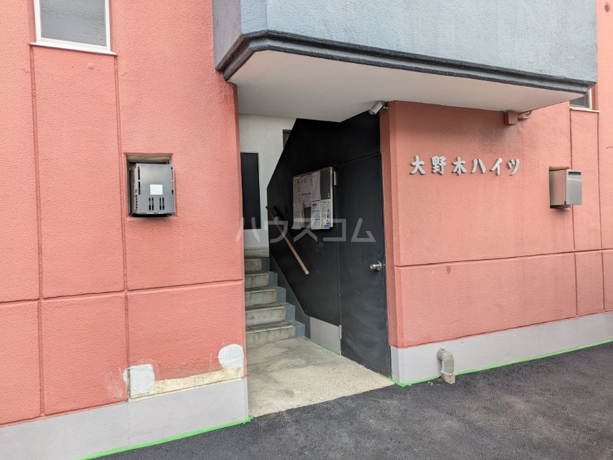 20/26 エントランス