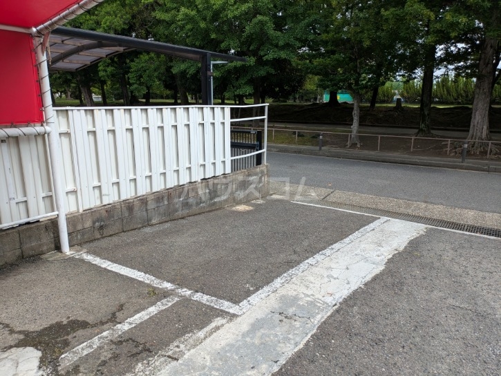 14/22 駐車場