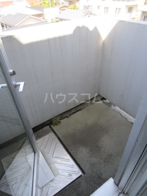 19/30 バルコニー