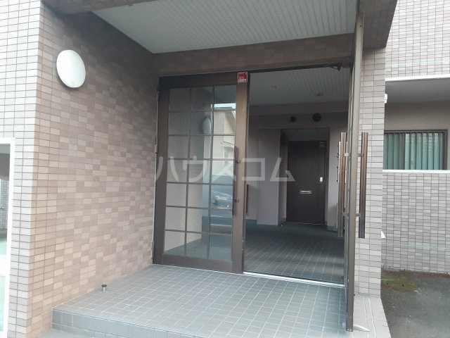 2/8 エントランス