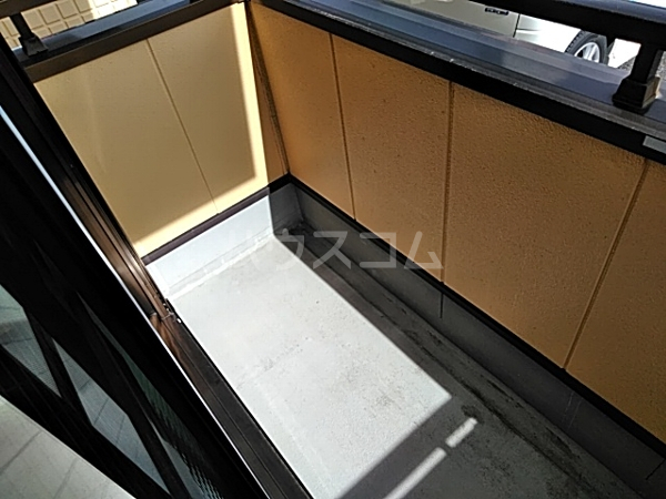 22/30 バルコニー