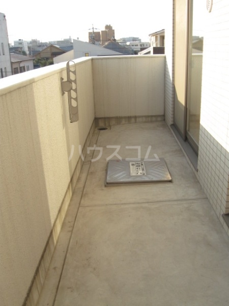 15/27 バルコニー
