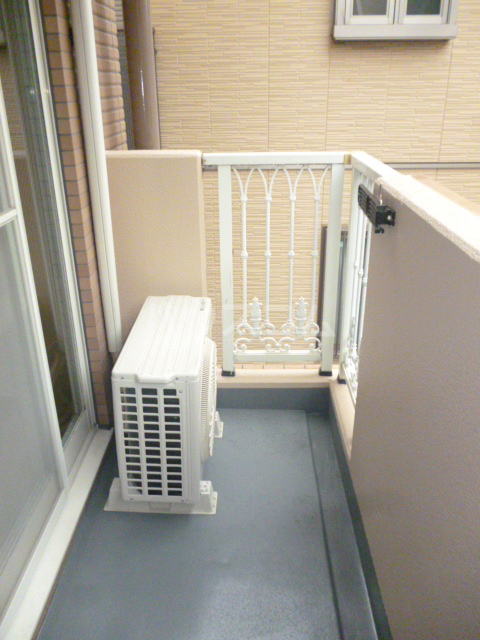 13/26 バルコニー