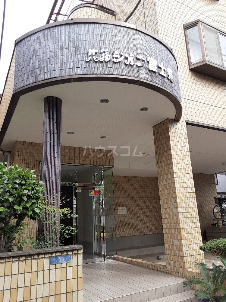 2/11 エントランス