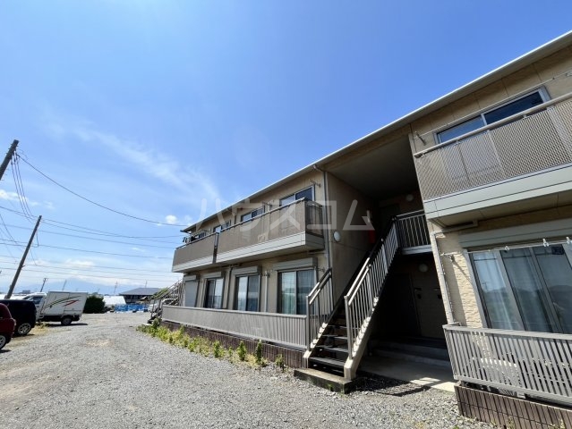 25/30 エントランス