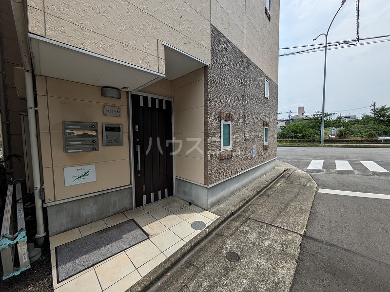 2/10 エントランス