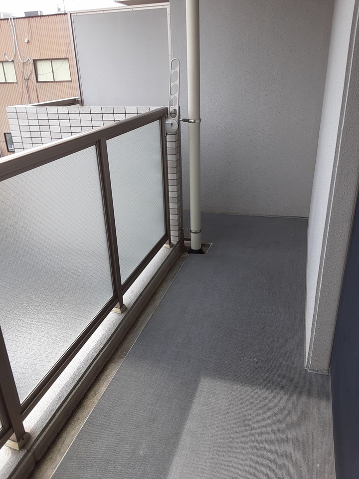 18/30 バルコニー