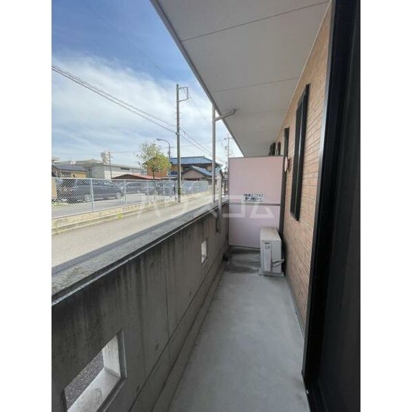 19/30 バルコニー