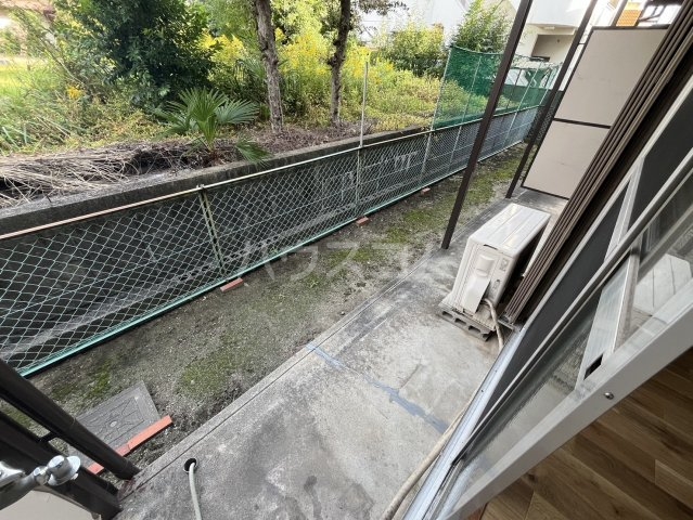 19/29 バルコニー