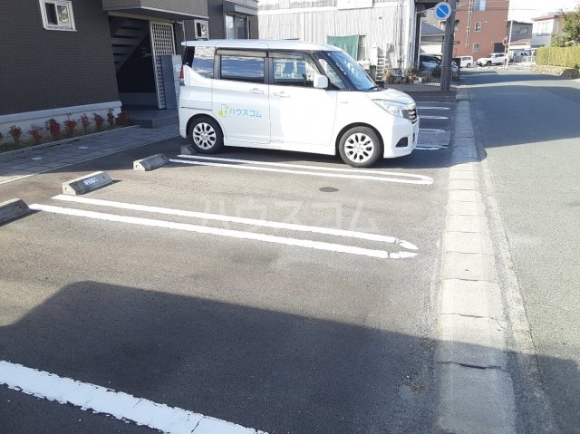 29/30 駐車場