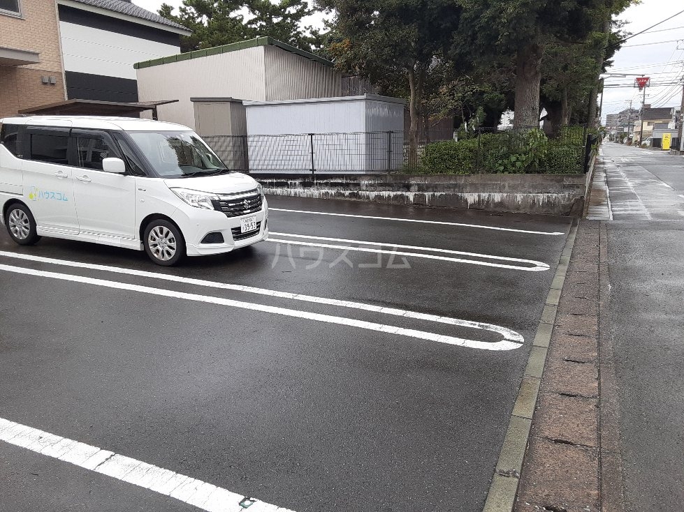 29/30 駐車場