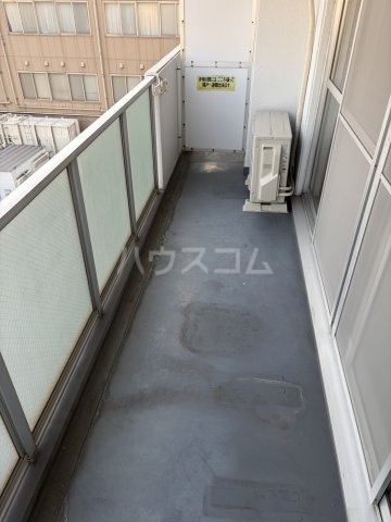 17/26 バルコニー