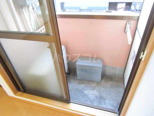 19/30 バルコニー