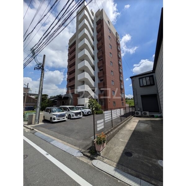 11/14 駐車場