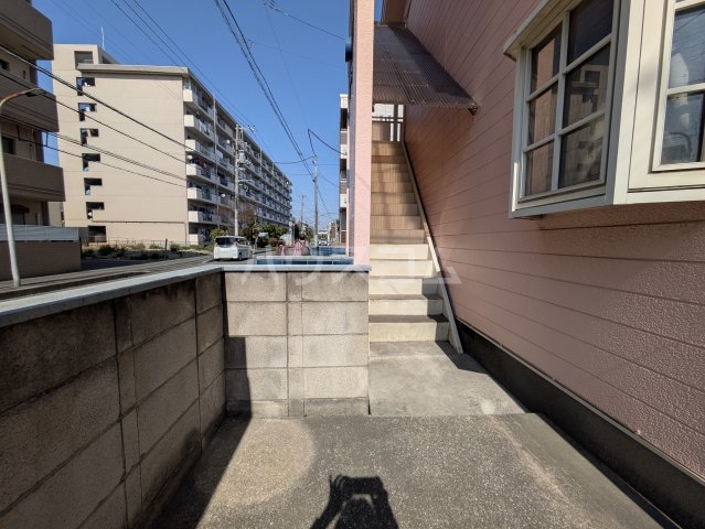 19/22 エントランス