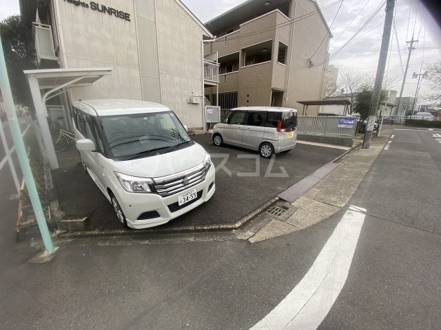 22/30 駐車場