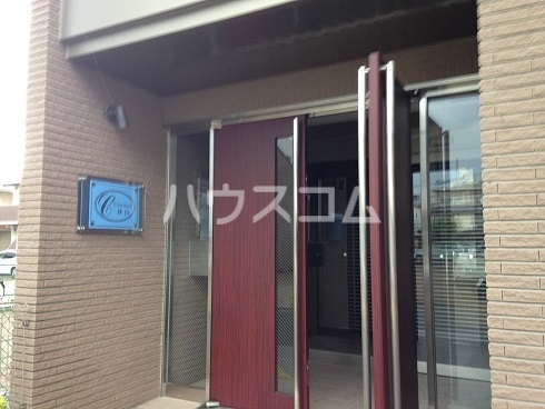 21/29 エントランス