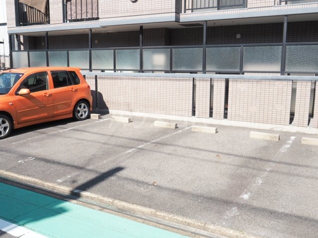 14/24 駐車場