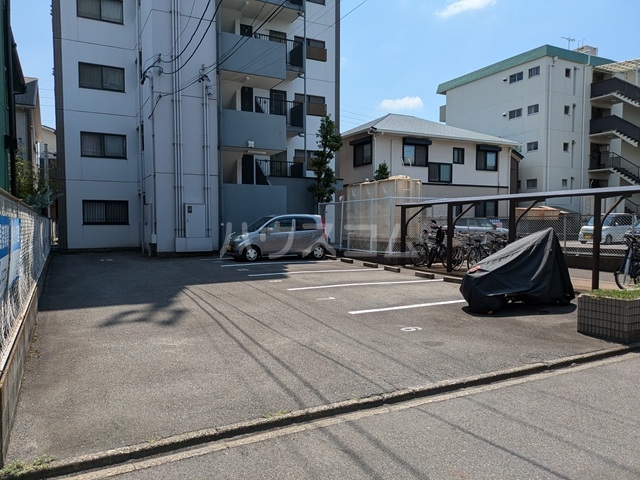 29/30 駐車場