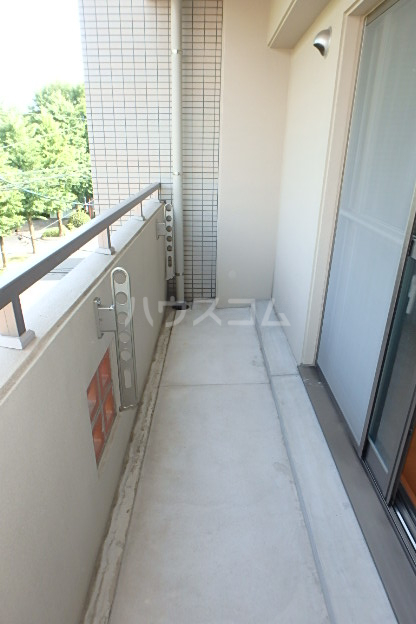 17/30 バルコニー