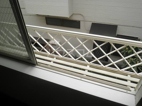 17/30 バルコニー