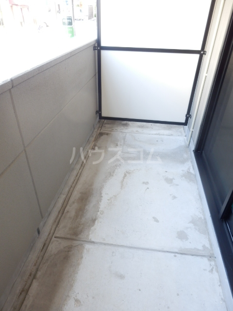 17/23 バルコニー