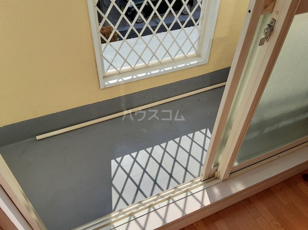 20/30 バルコニー