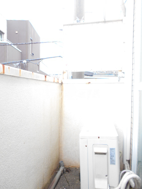 13/30 バルコニー