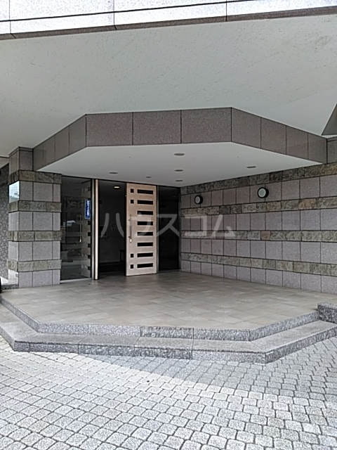 2/8 エントランス