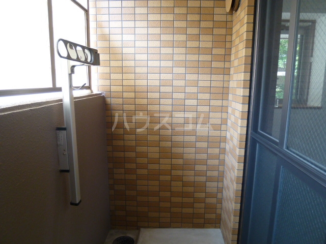 14/27 バルコニー