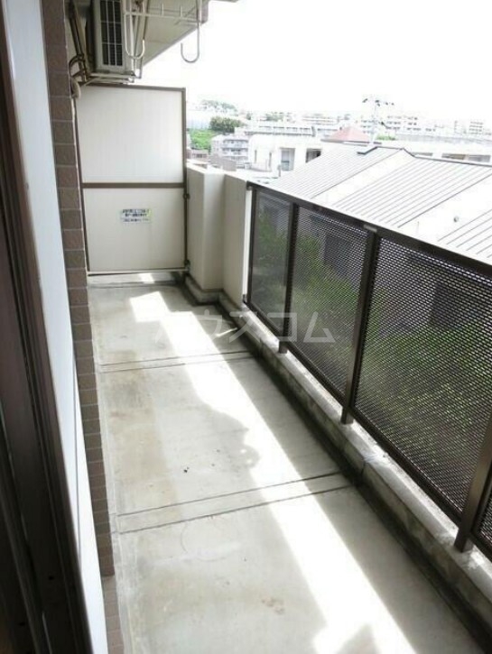 13/24 バルコニー