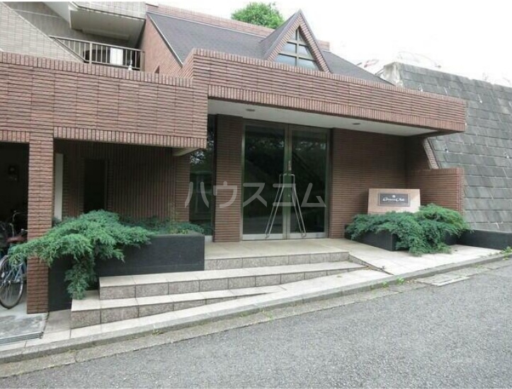 15/24 エントランス