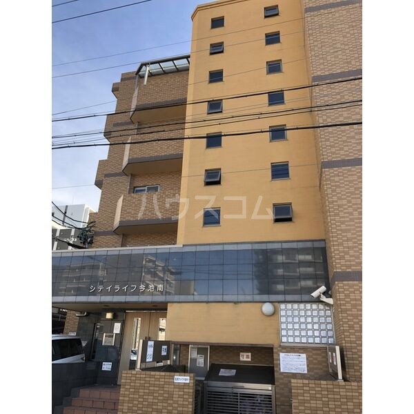 2/10 エントランス