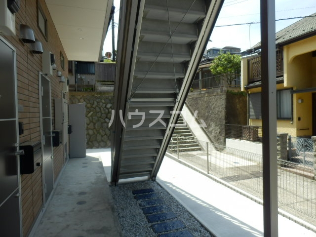 3/4 エントランス